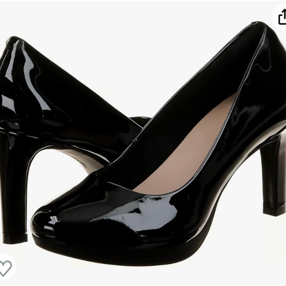 Clarks Womens Ambyr Black Patent